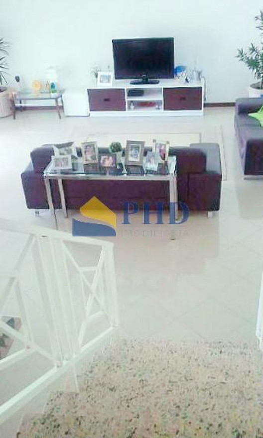 Casa 4 Quartos 212m² 