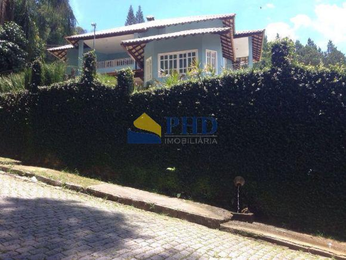 Casa 4 Quartos 343m² 