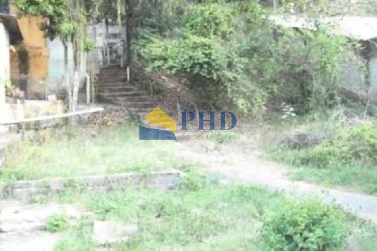 Terreno  1150m² 