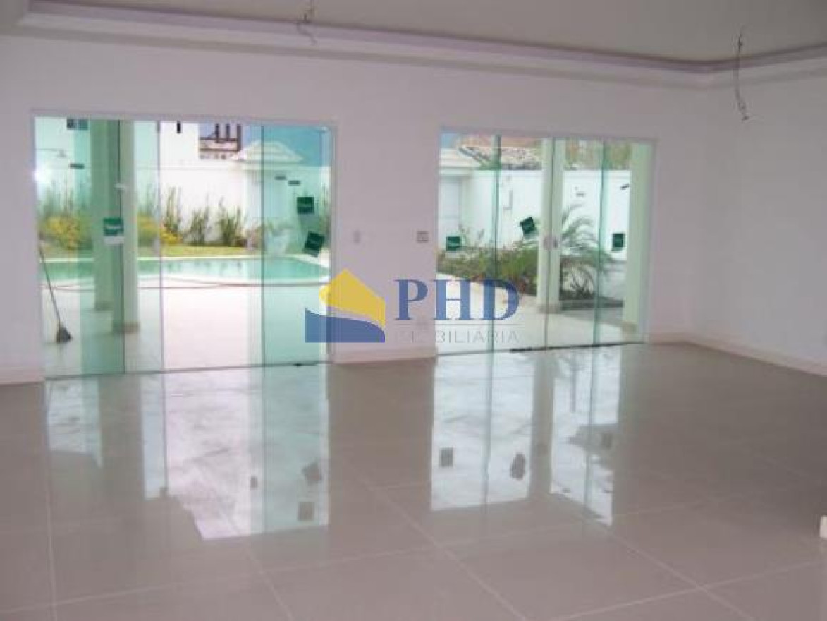 Casa 5 Quartos 181m² 