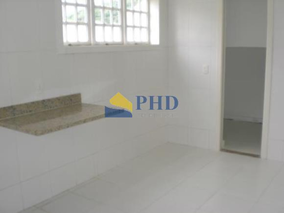Casa 5 Quartos 181m² 