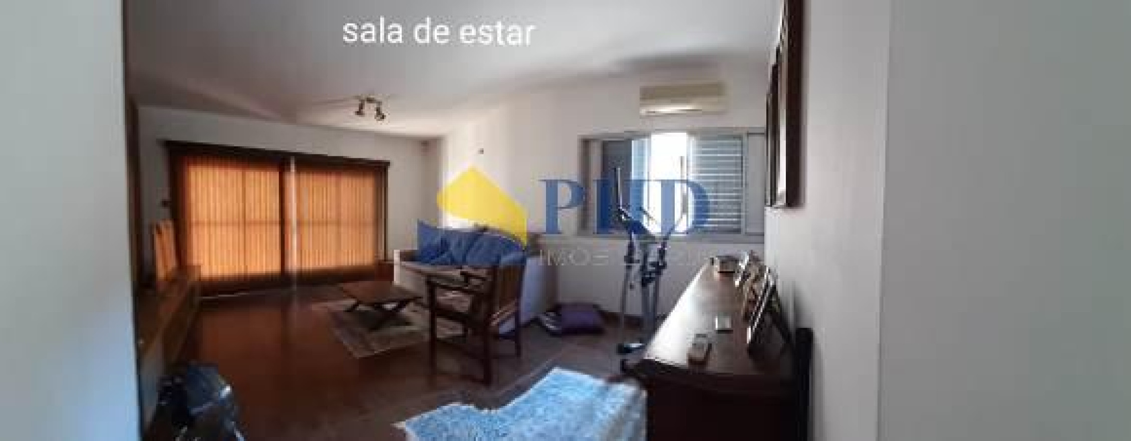 Casa 4 Quartos 378m² 
