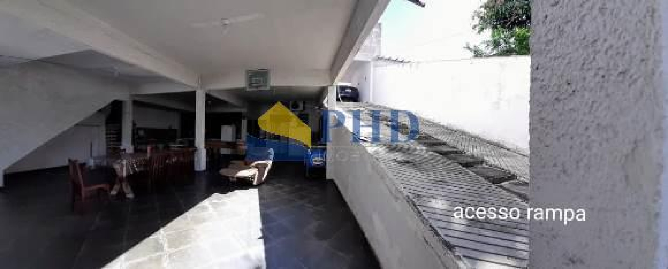 Casa 4 Quartos 378m² 