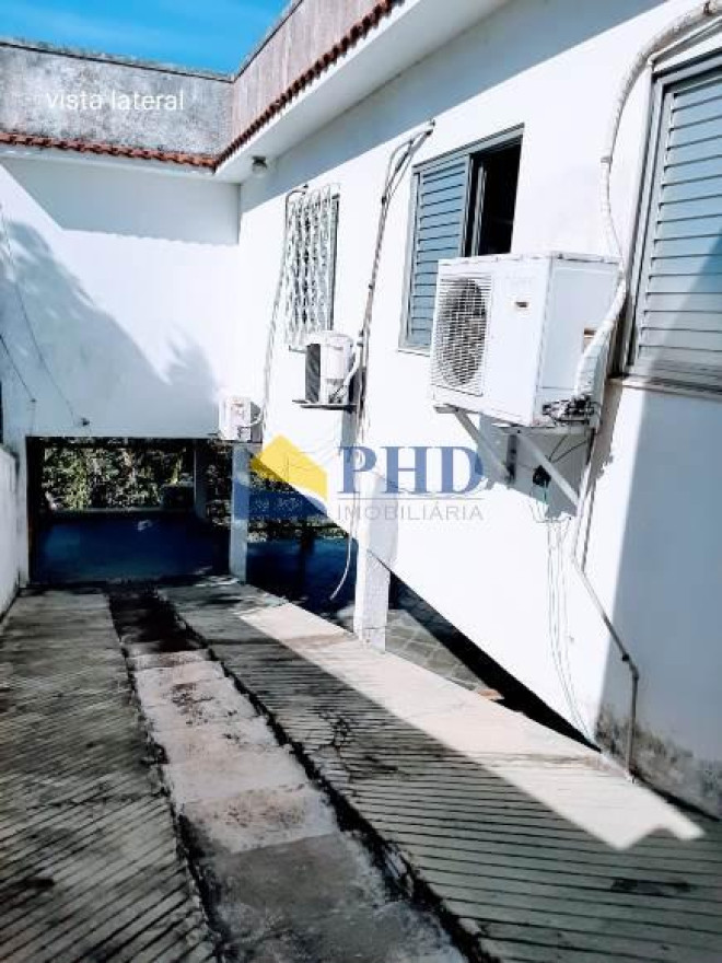Casa 4 Quartos 378m² 