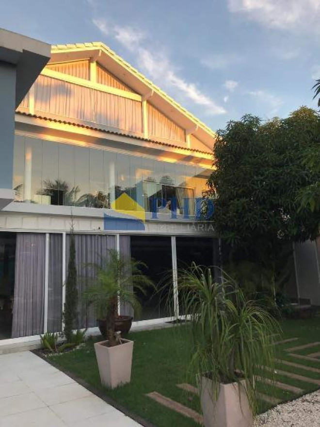 Casa 5 Quartos 444m² 
