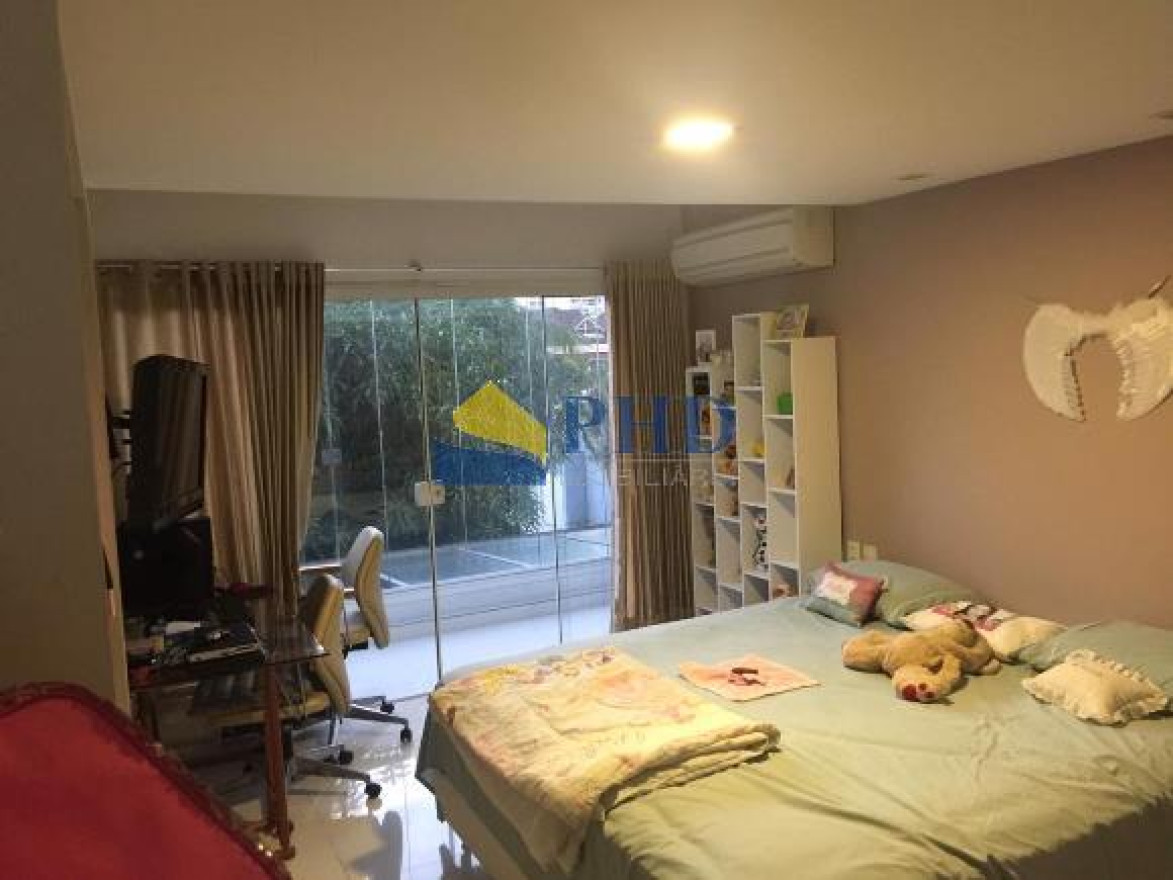 Casa 5 Quartos 444m² 