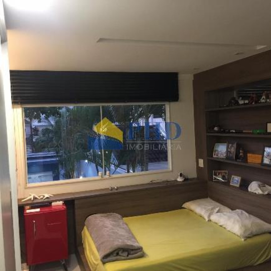 Casa 5 Quartos 444m² 