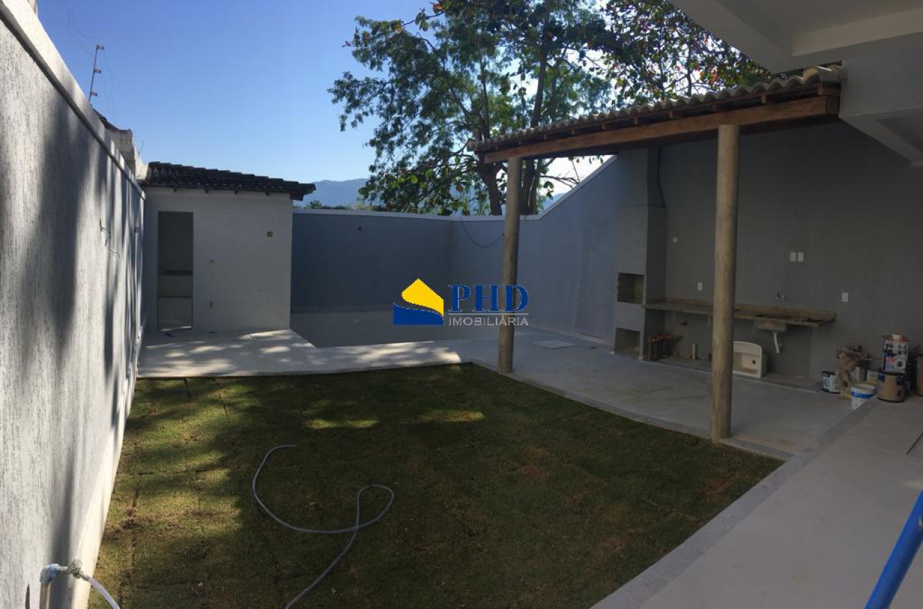Casa 4 Quartos 300m² 