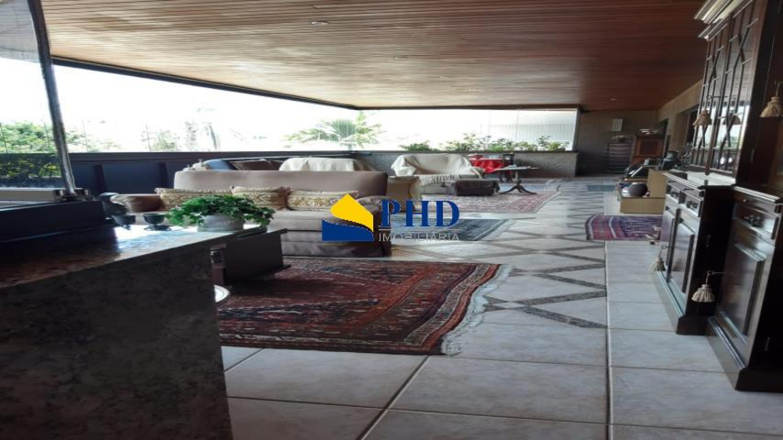 Apartamento 4 Quartos 377m² 