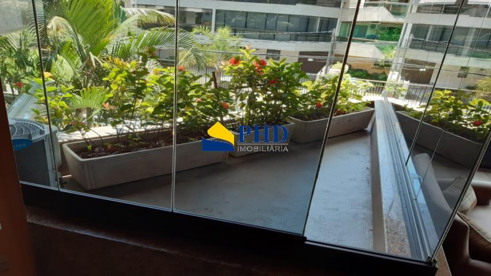 Apartamento 4 Quartos 377m² 