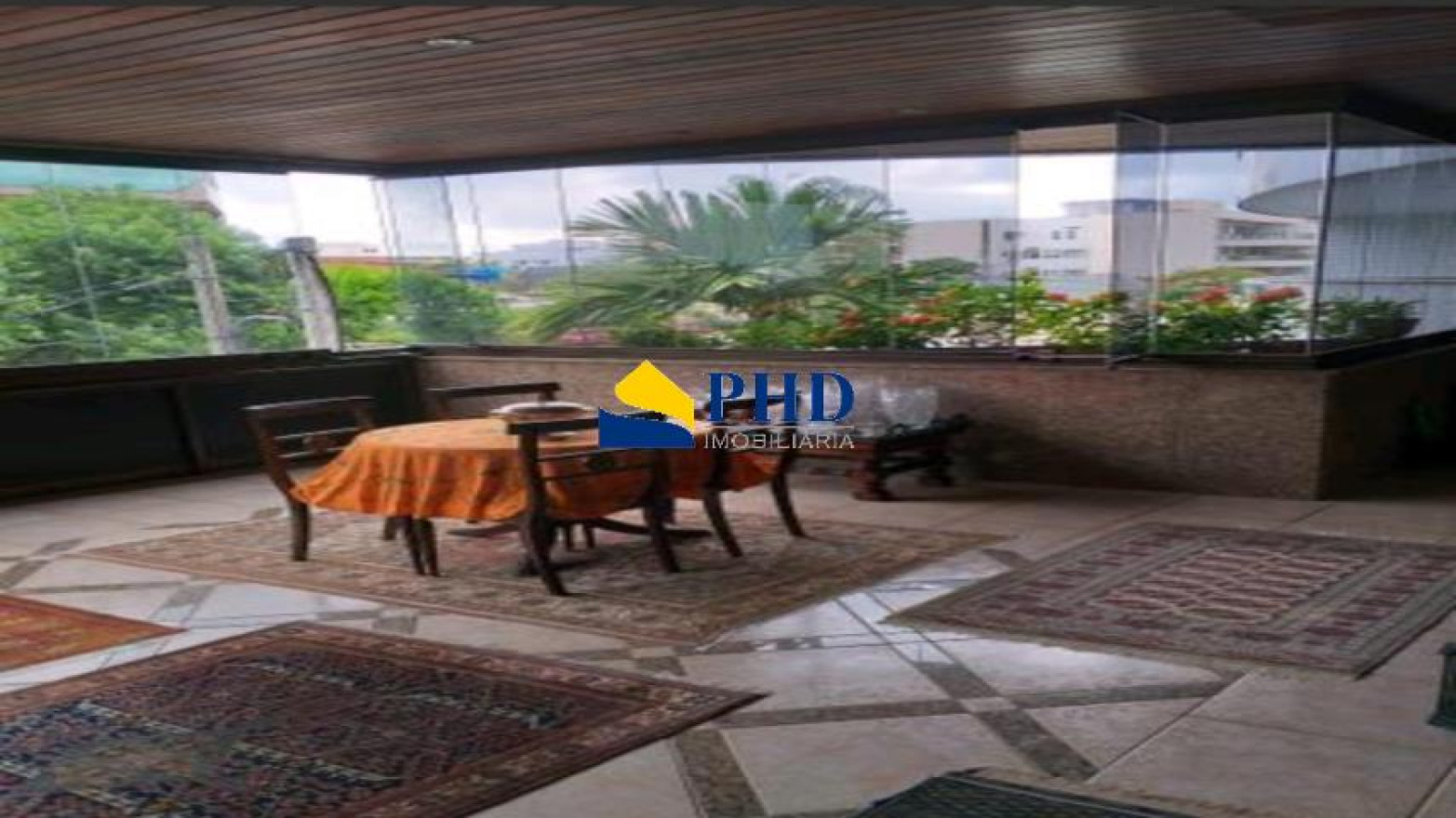Apartamento 4 Quartos 377m² 