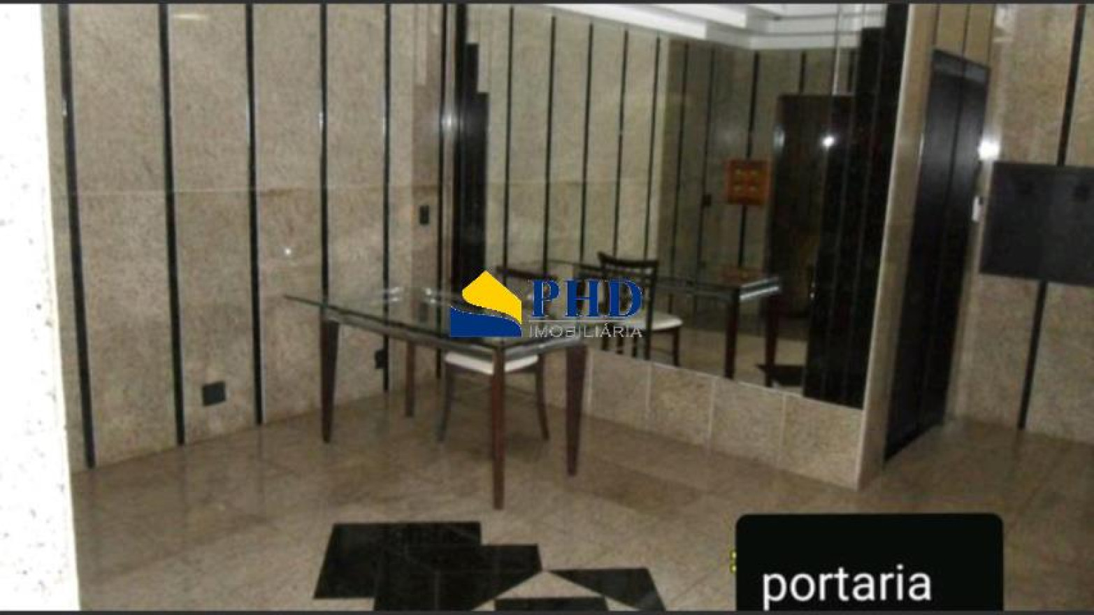 Apartamento 4 Quartos 377m² 