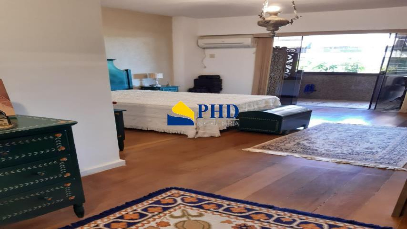 Apartamento 4 Quartos 377m² 