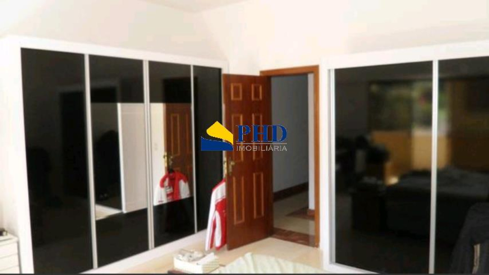 Apartamento 4 Quartos 377m² 