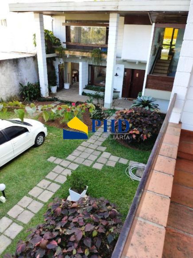Casa 5 Quartos 360m² 