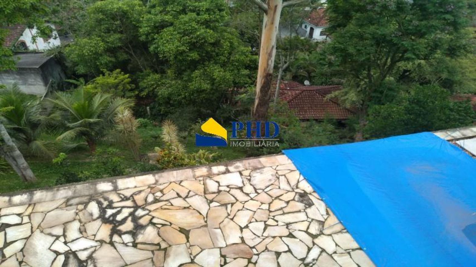 Casa 4 Quartos 340m² 