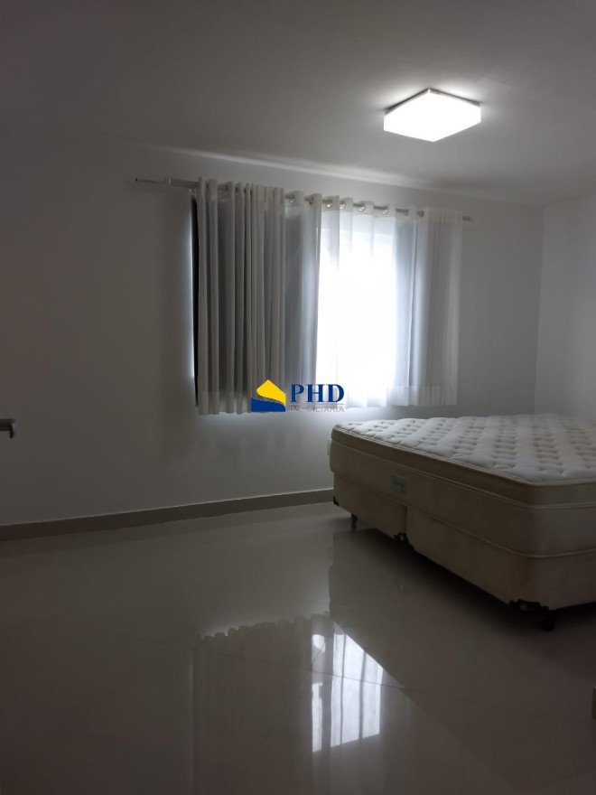 Casa 3 Quartos 200m² 