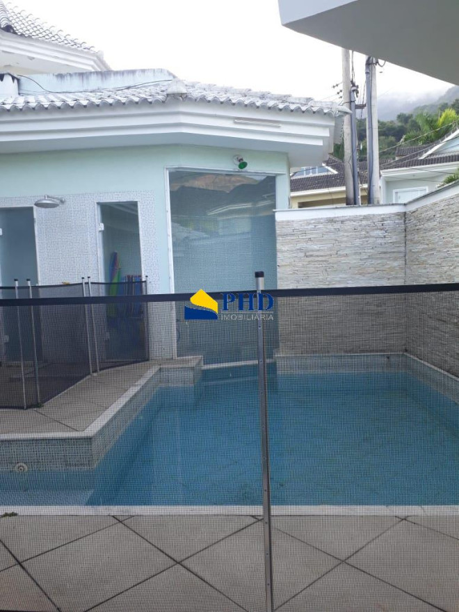 Casa 3 Quartos 200m² 