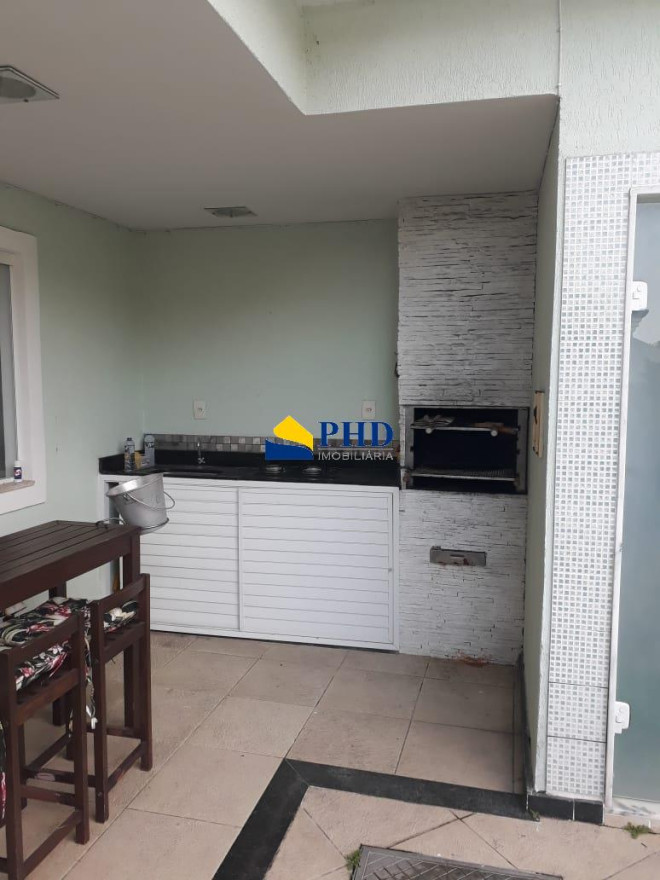 Casa 3 Quartos 200m² 