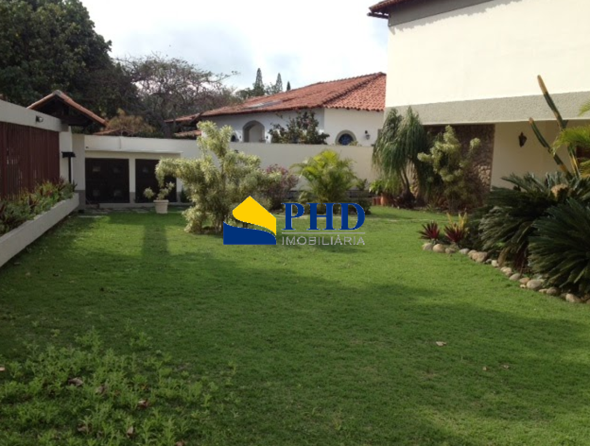 Casa 5 Quartos 740m² 