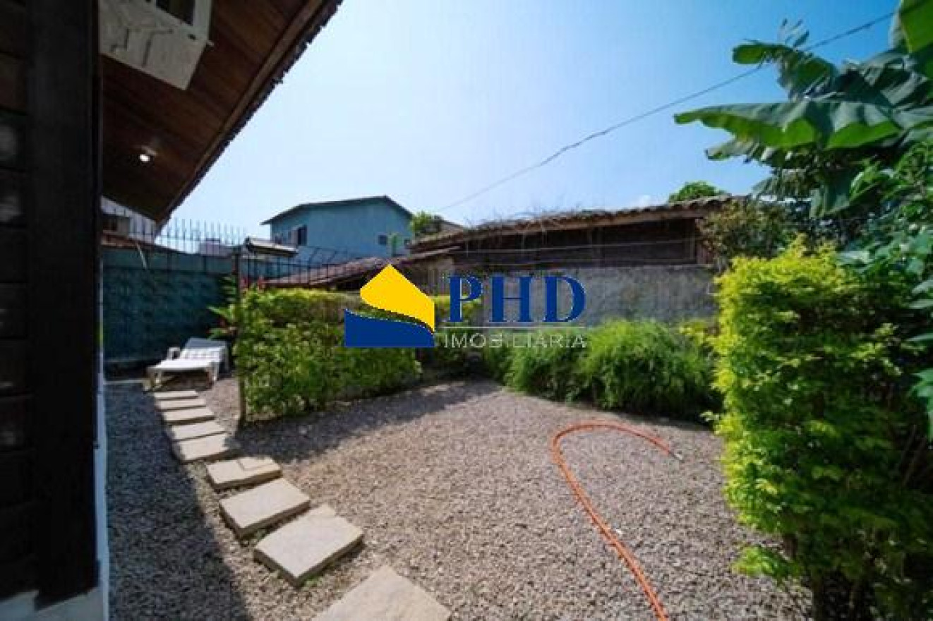 CASA 2 Quartos 70m² 