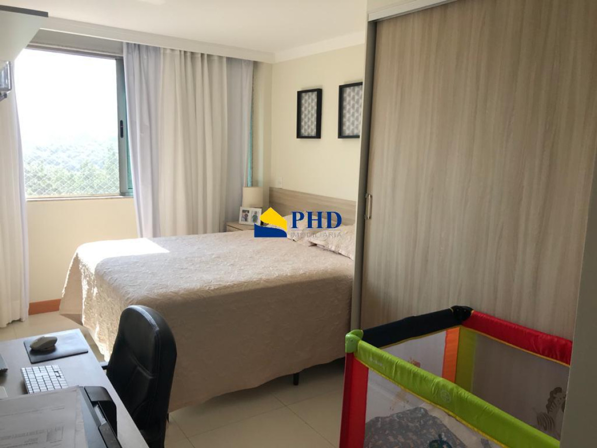 Cobertura 4 Quartos 240m² 
