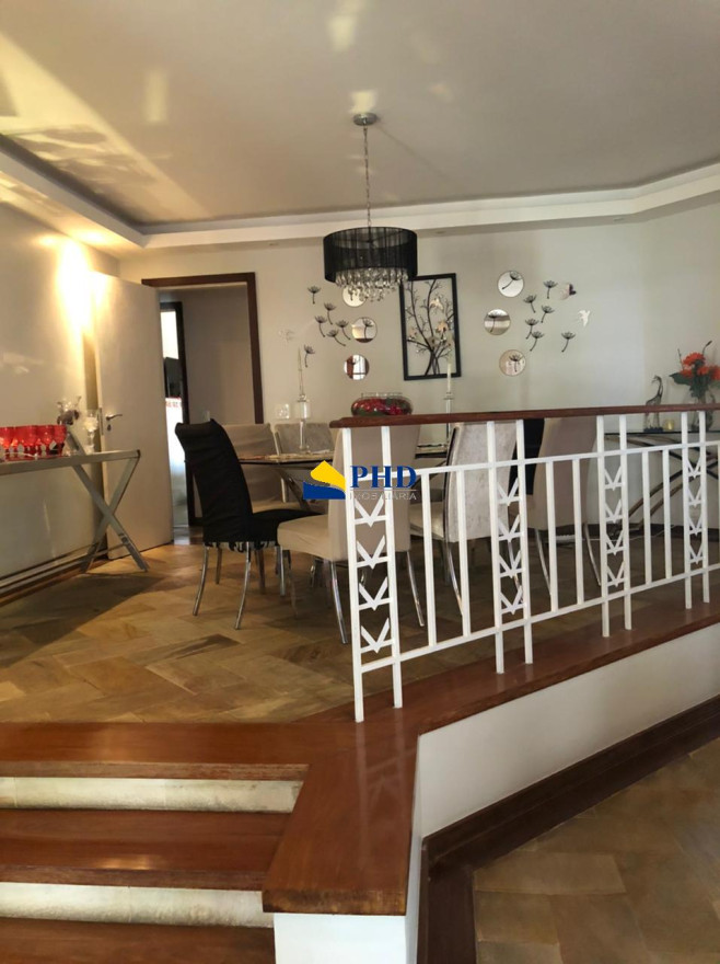 Casa 7 Quartos 1000m² 