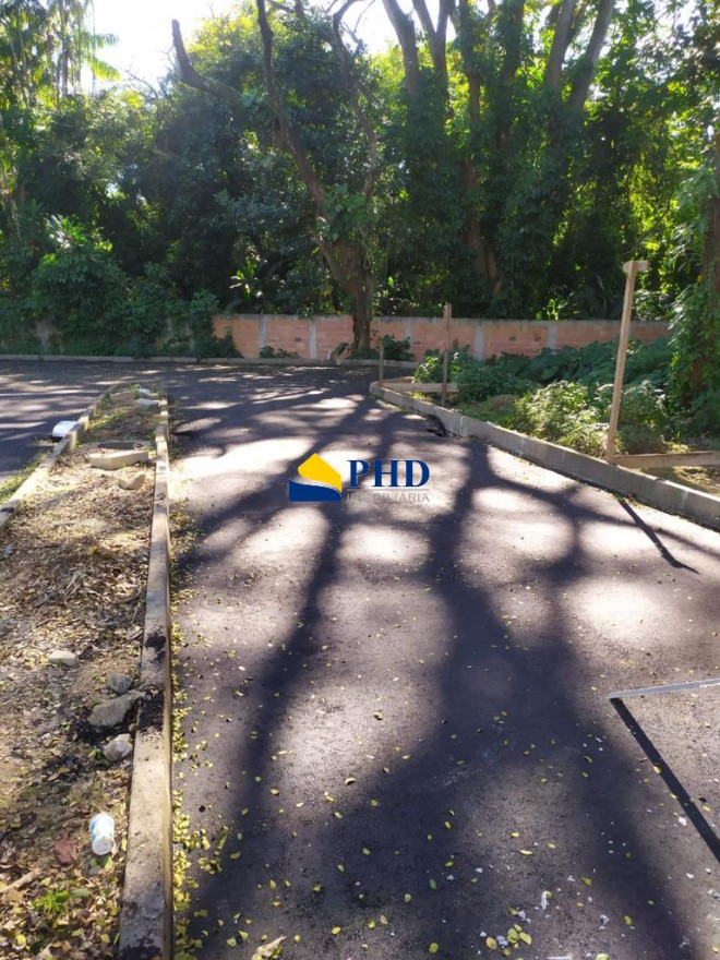 Terreno  180m² 