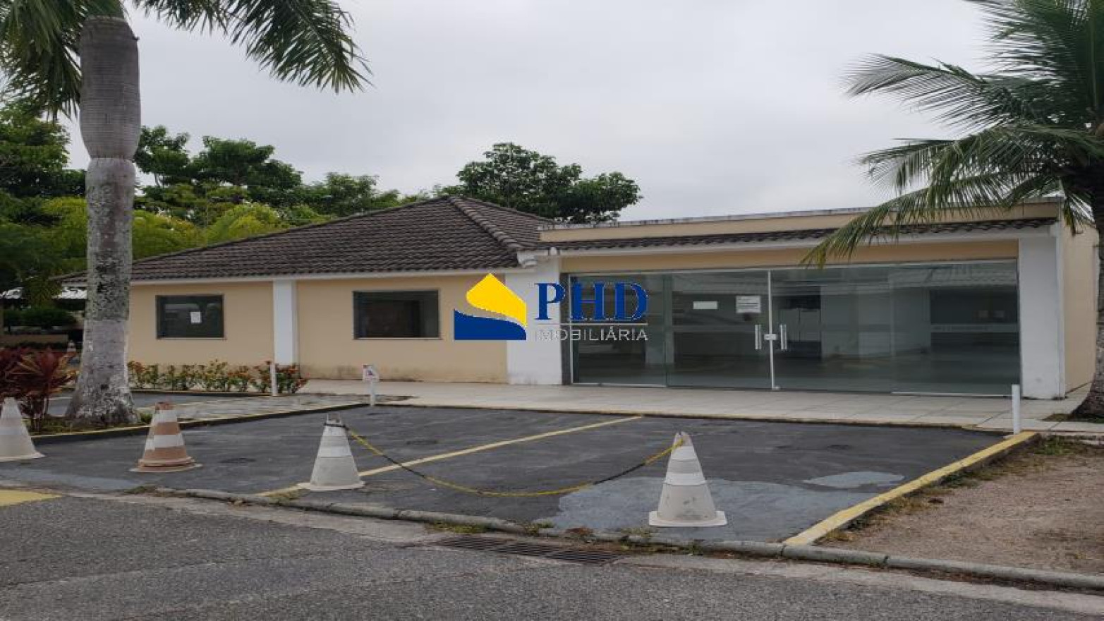 Casa 4 Quartos 250m² 