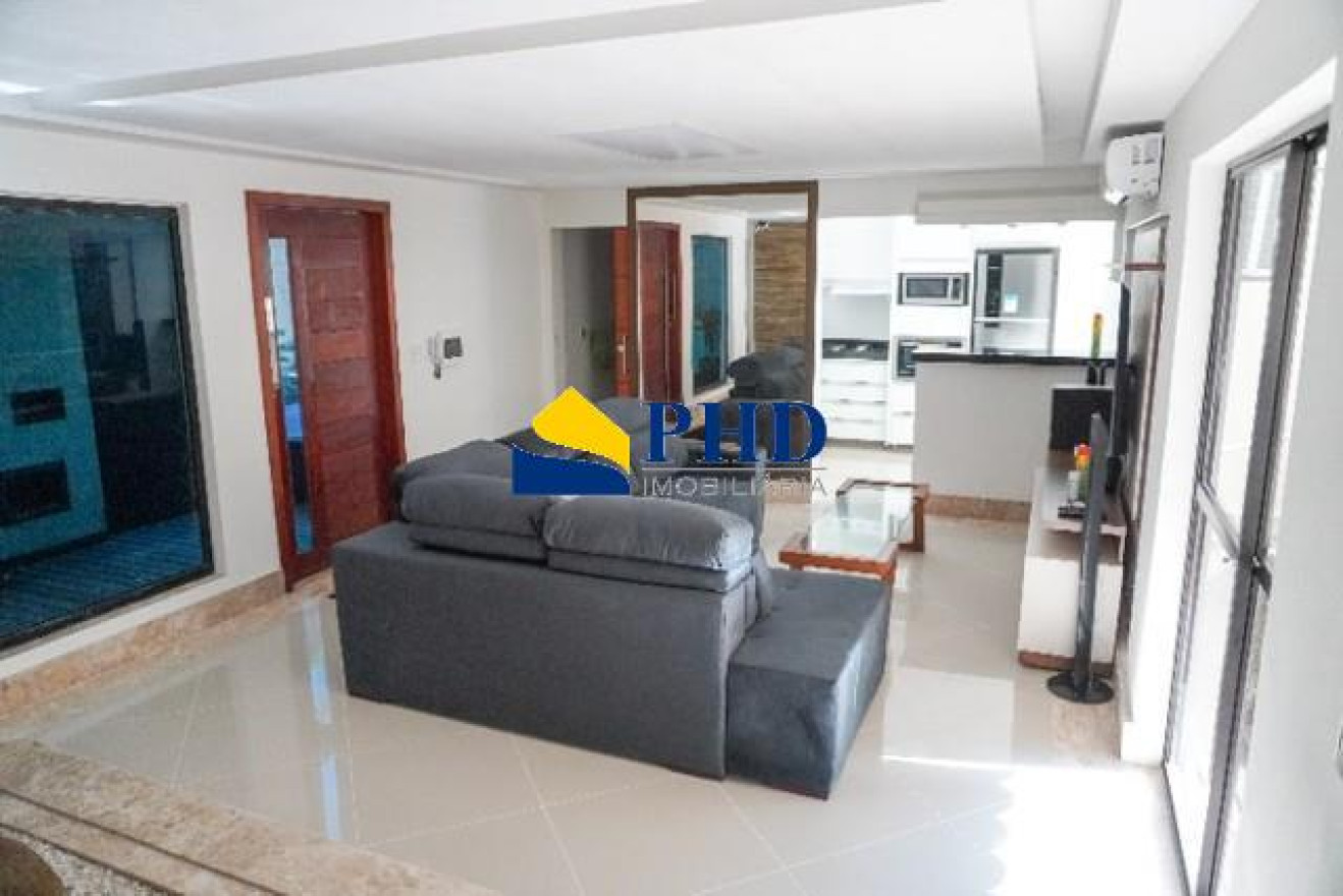 Casa 4 Quartos 190m² 