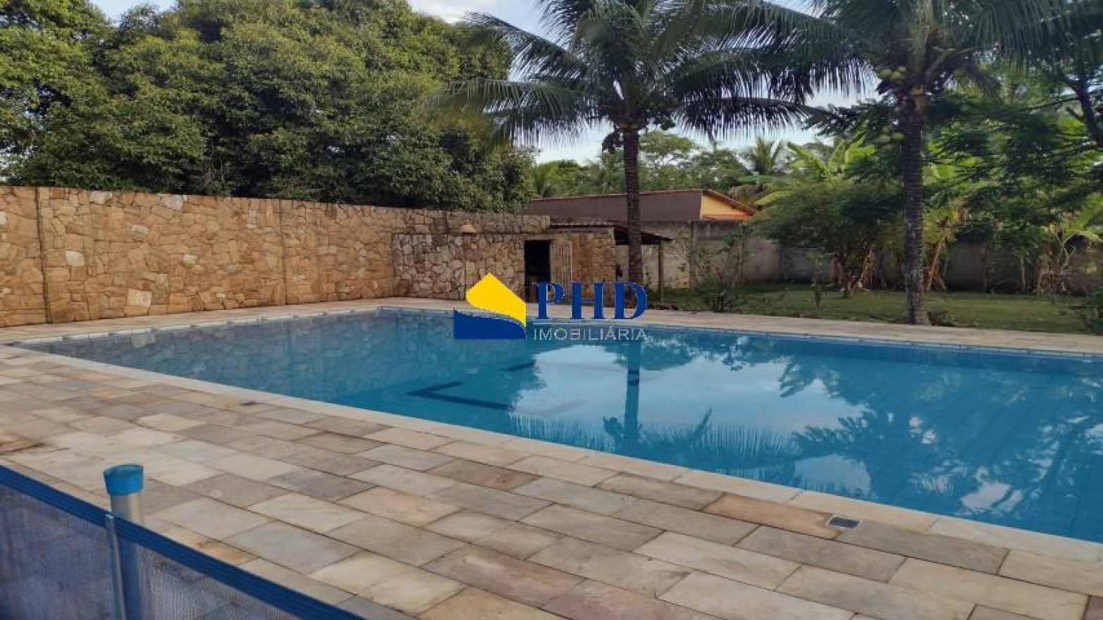 Casa 4 Quartos 350m² 