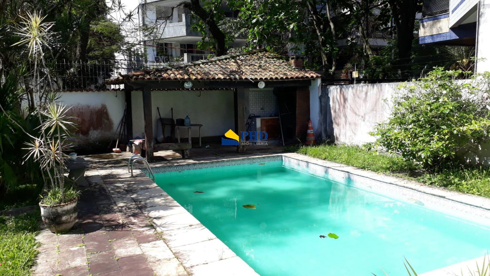Terreno  595m² 