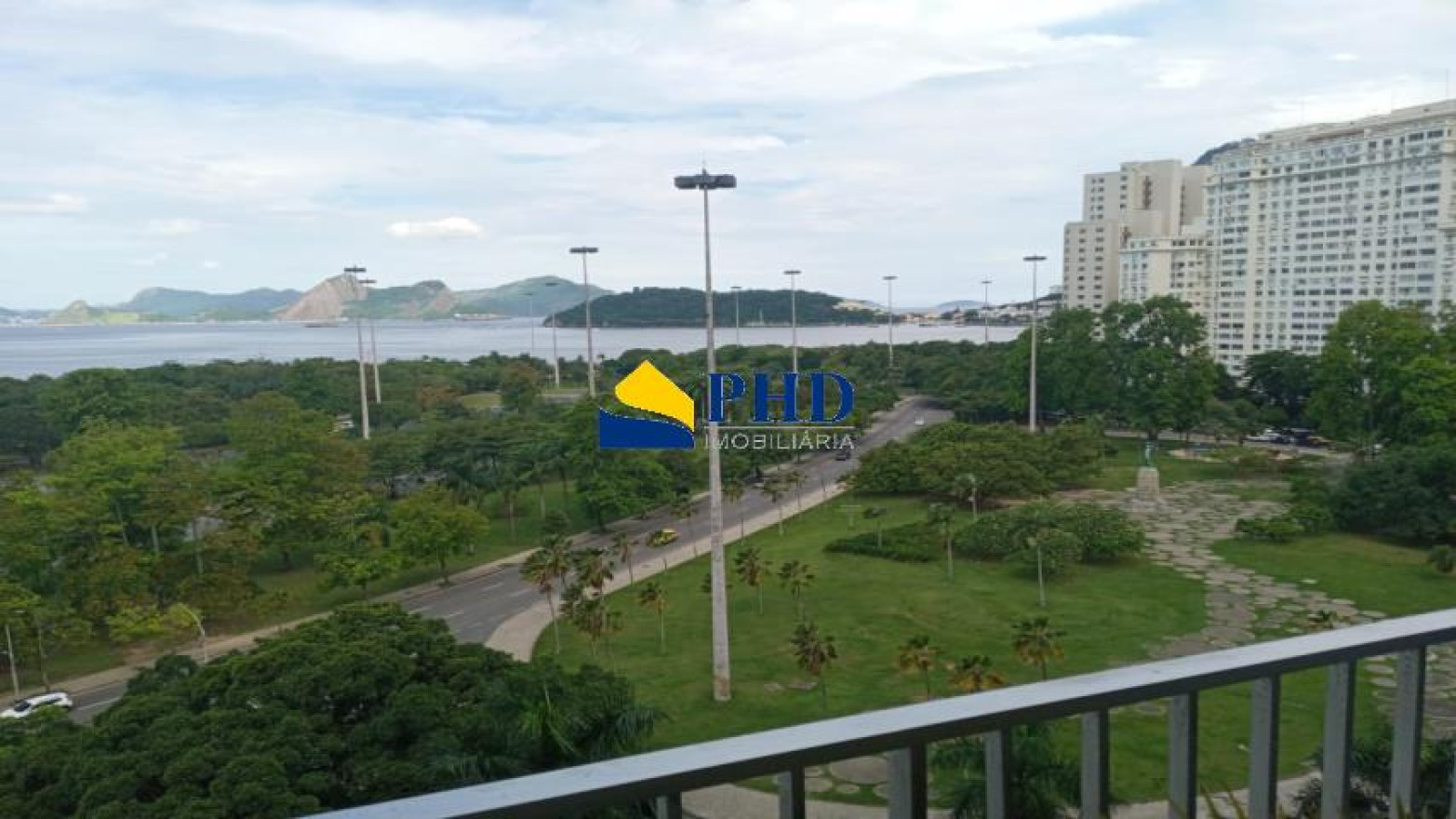 Apartamento 4 Quartos 220m² 