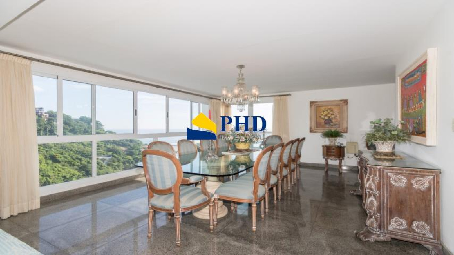 CASA 4 Quartos 850m² 