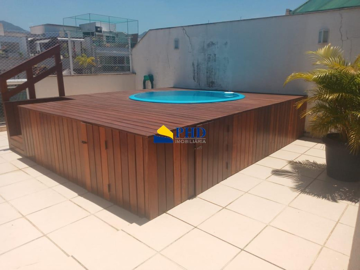 Cobertura 3 Quartos 180m² 