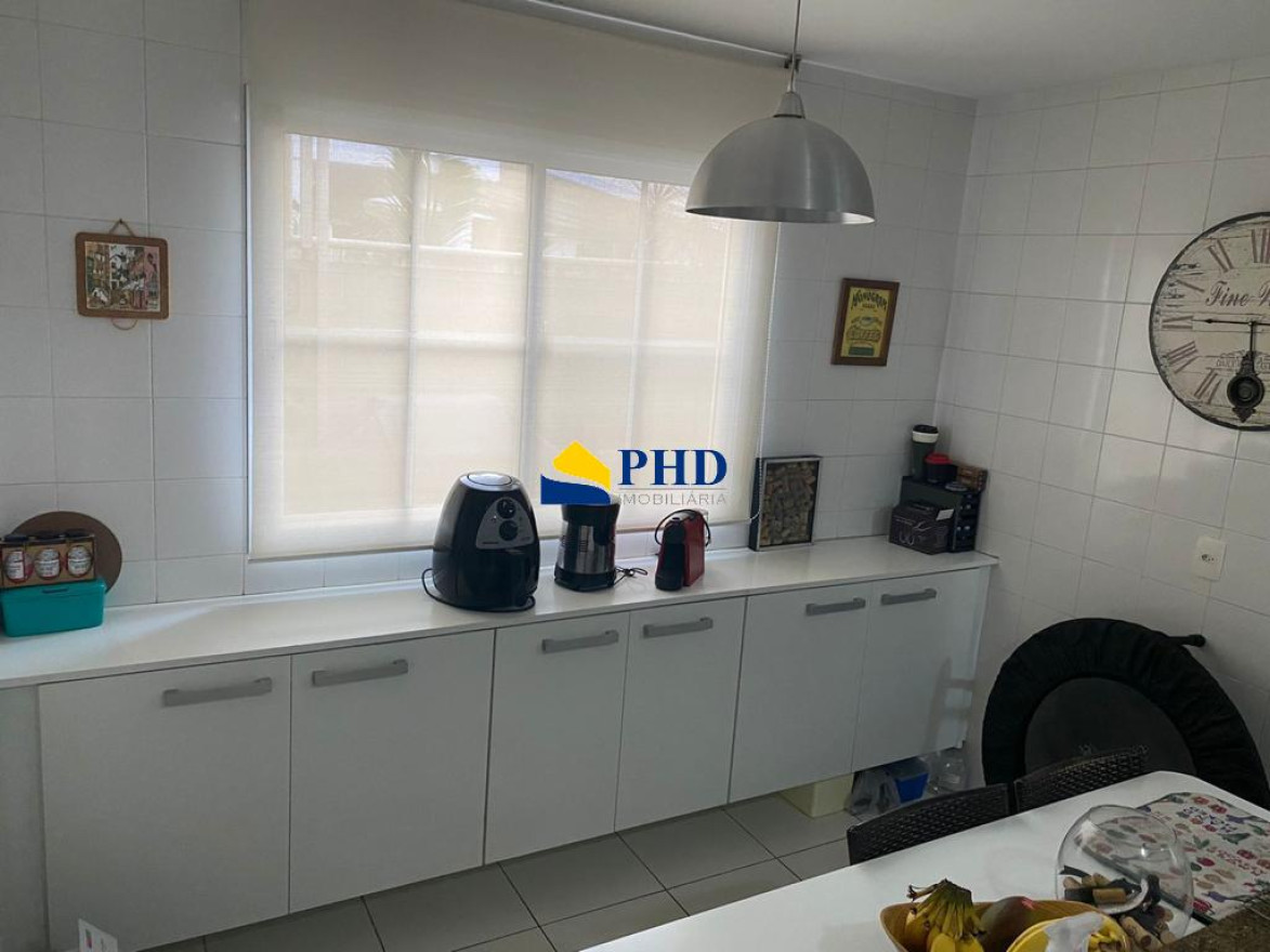 Casa 4 Quartos 450m² 