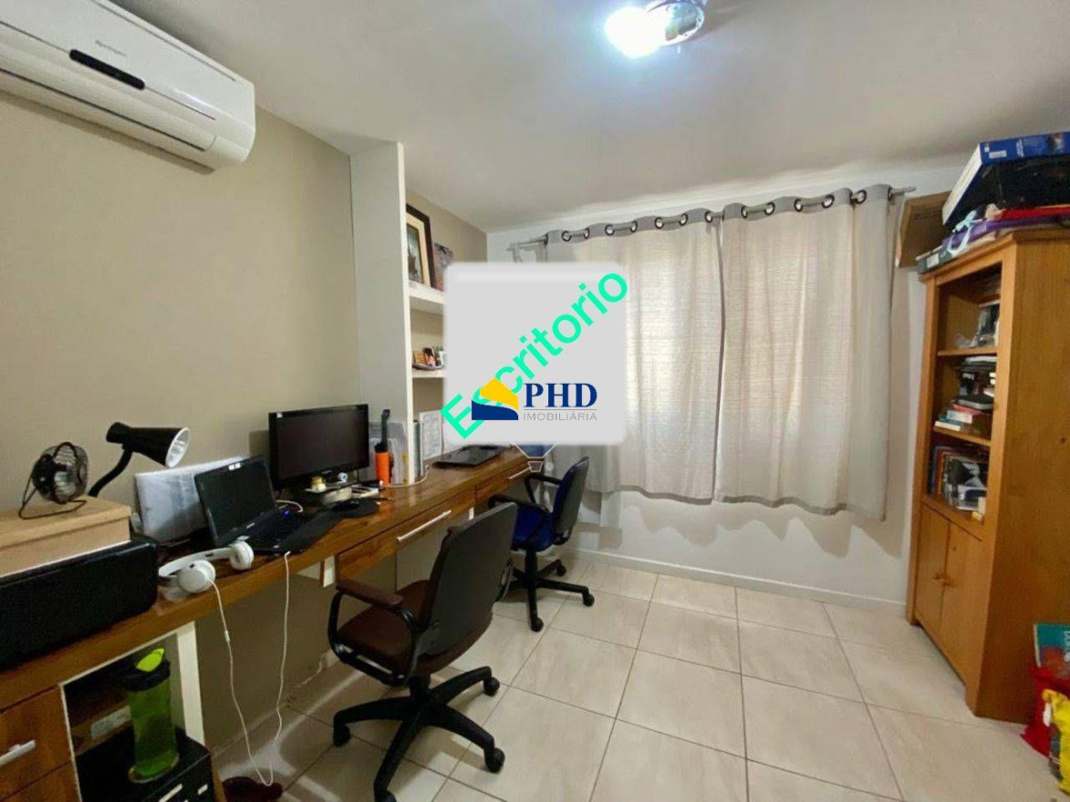 Casa 4 Quartos 450m² 