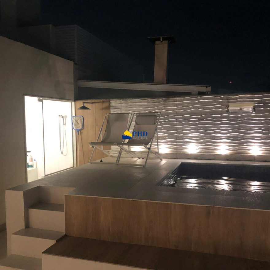 Cobertura 4 Quartos 270m² 