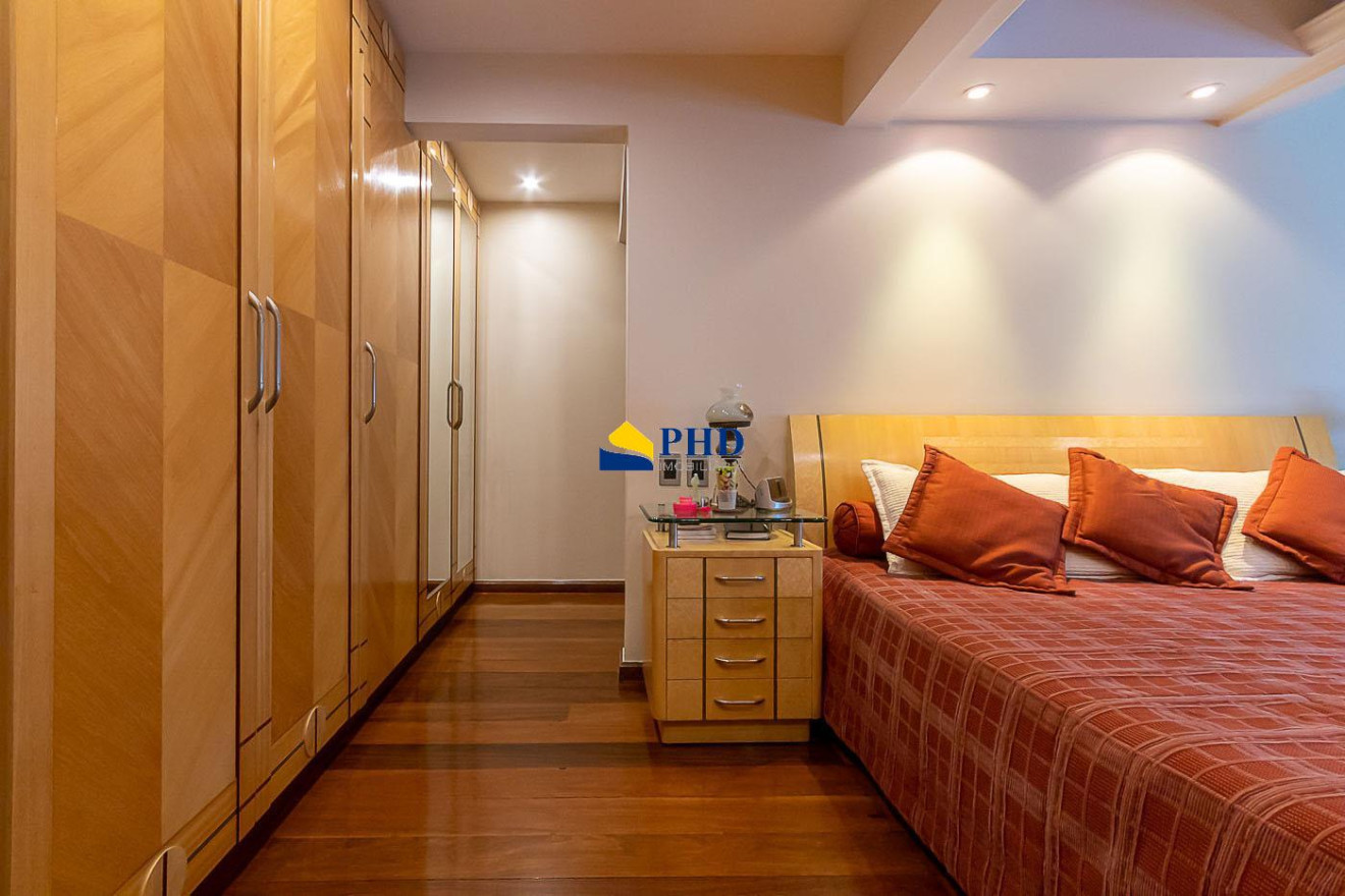 Cobertura Duplex 4 Quartos 567m² 