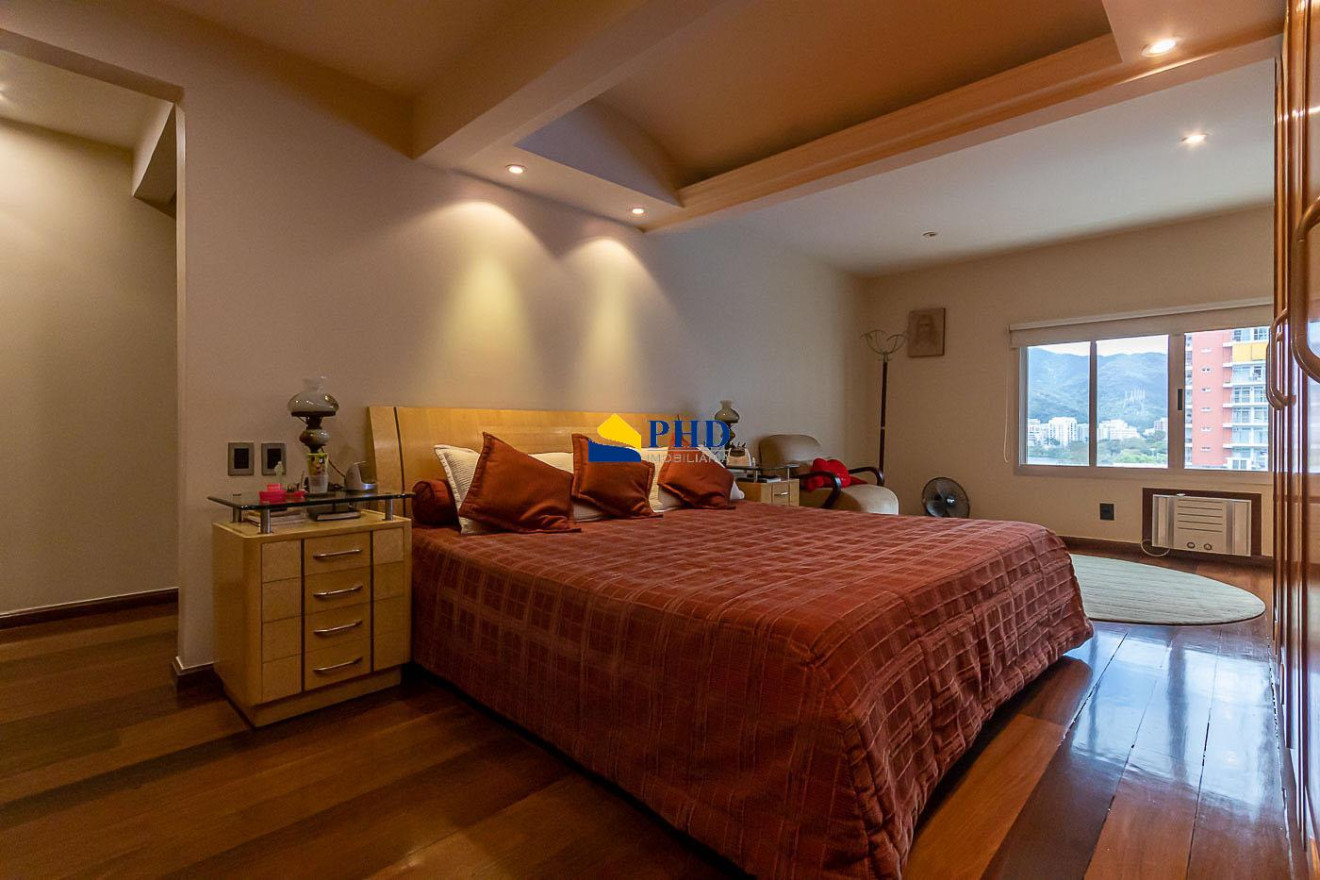 Cobertura Duplex 4 Quartos 567m² 