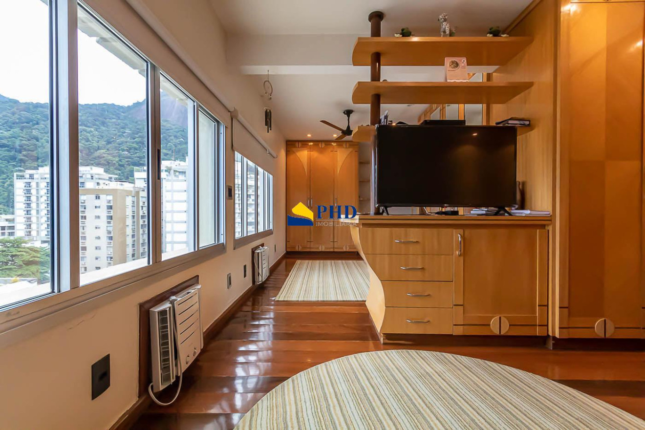 Cobertura Duplex 4 Quartos 567m² 