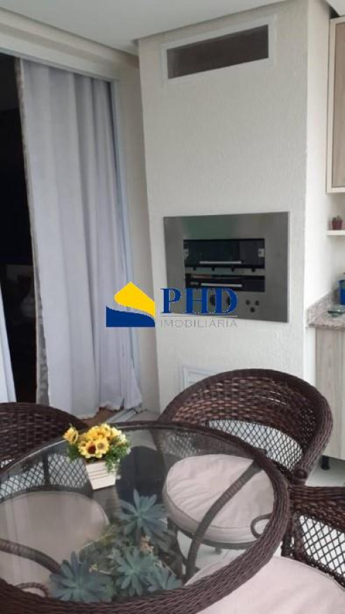 Apartamento 3 Quartos 93m² 