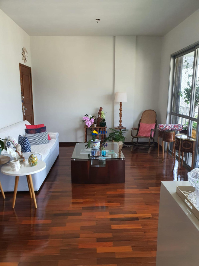 APARTAMENTO 4 Quartos 146m² 