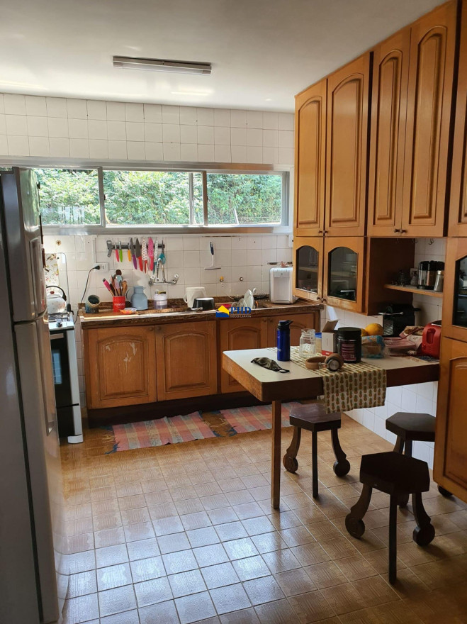 APARTAMENTO 4 Quartos 146m² 