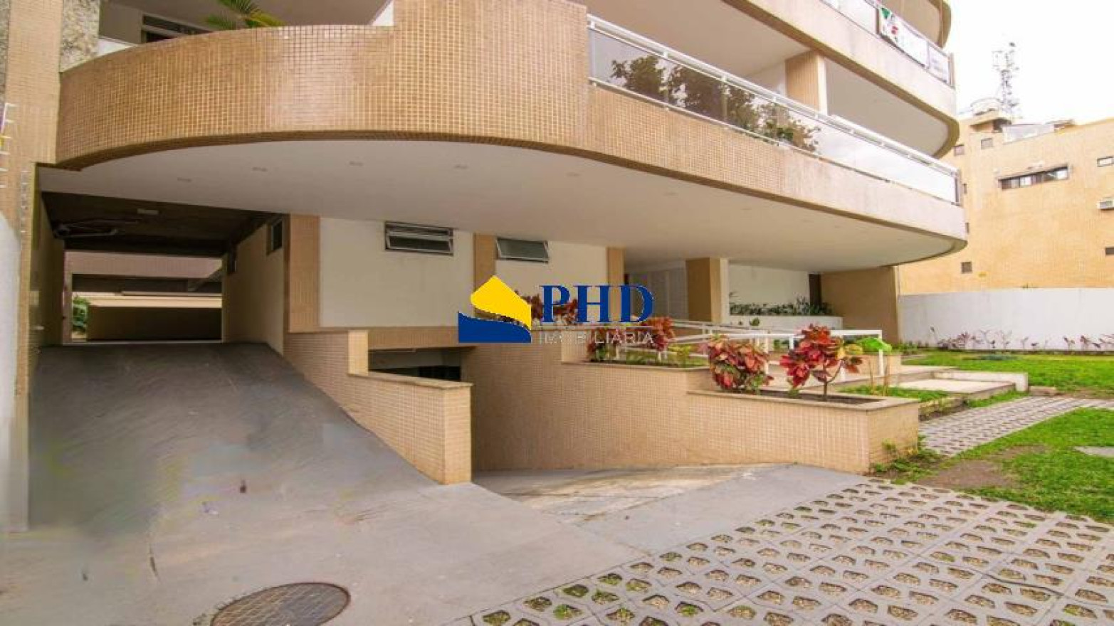 Apartamento 3 Quartos 93m² 