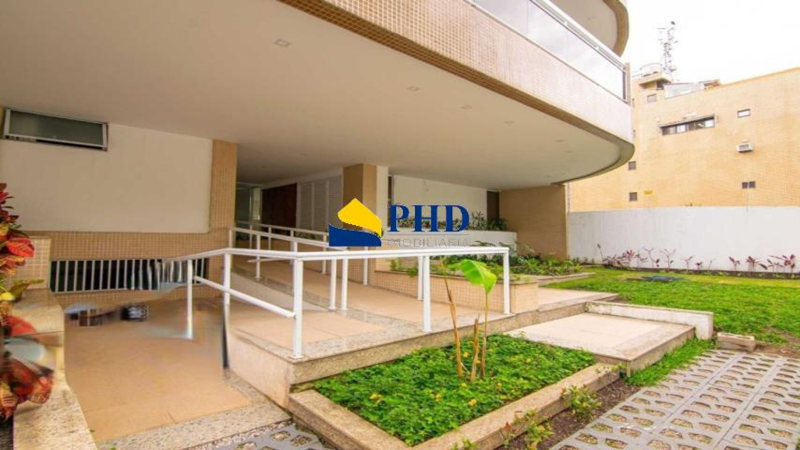 Apartamento 3 Quartos 93m² 