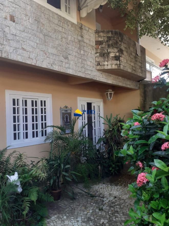 Casa 3 Quartos 250m² 