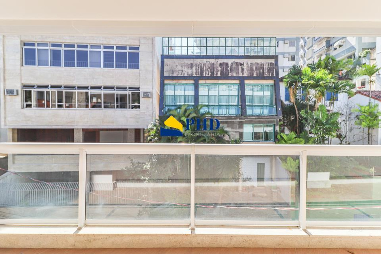 Apartamento 4 Quartos 164m² 