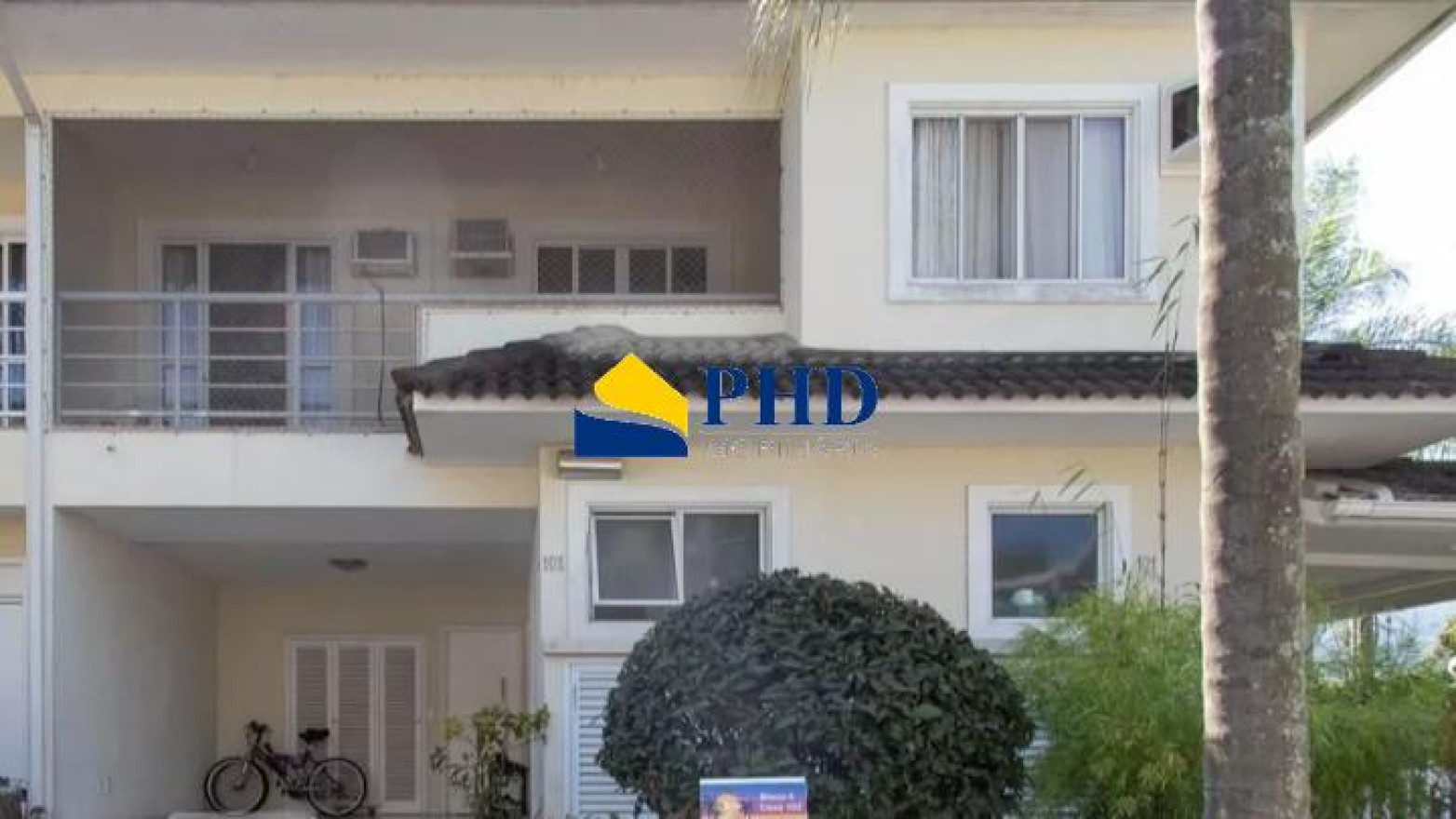 Casa 4 Quartos 180m² 