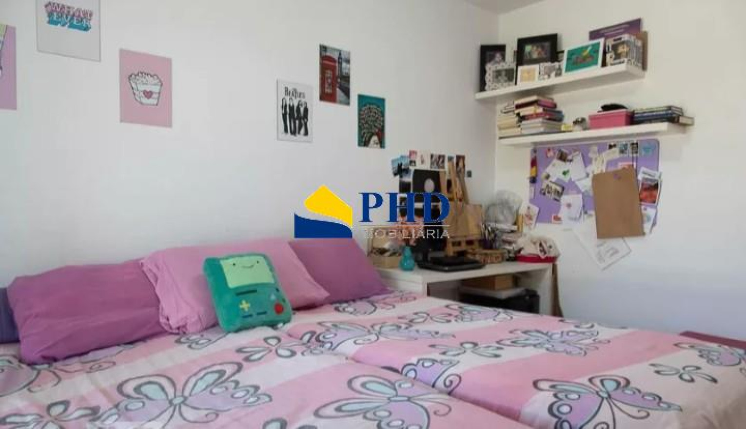 Casa 4 Quartos 180m² 